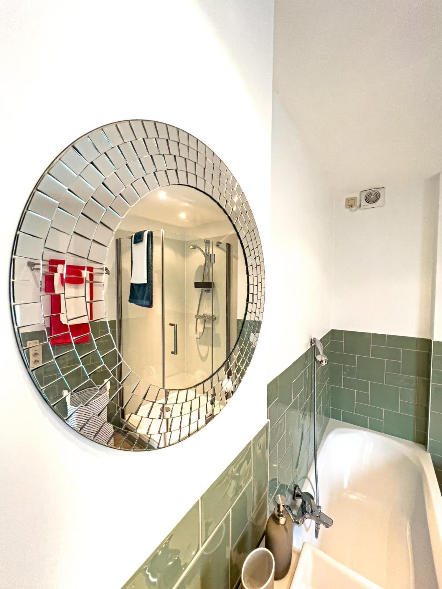 Au Grand Pierrot Apartment Спа Екстериор снимка